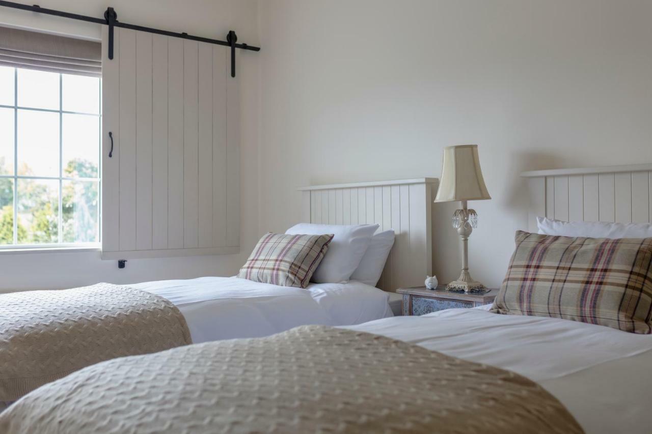 The Happy Pig Hotel Kenmare Ngoại thất bức ảnh