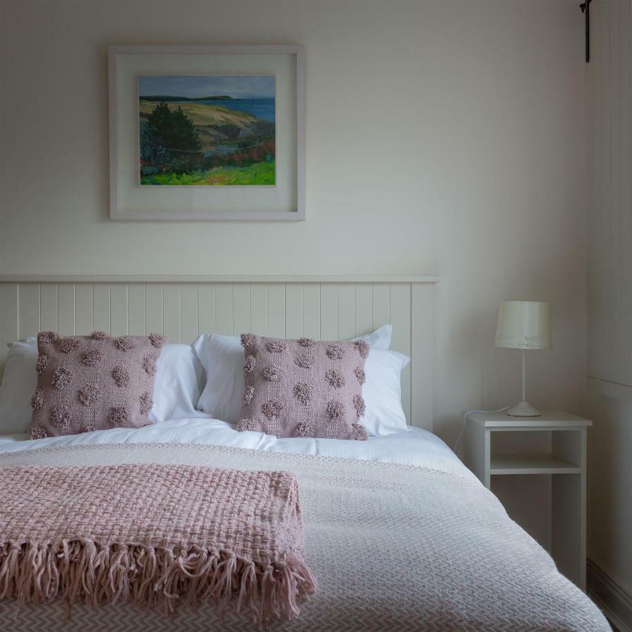 The Happy Pig Hotel Kenmare Ngoại thất bức ảnh