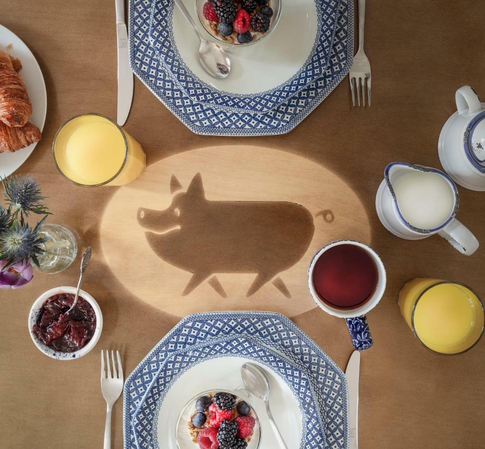 The Happy Pig Hotel Kenmare Ngoại thất bức ảnh